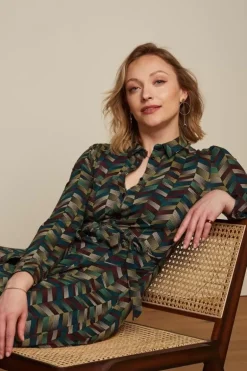 Rosie Slim Fit Dress Swag