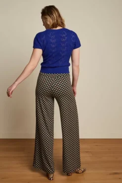 V Button Top Farfalle