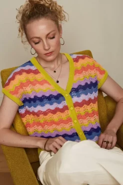 V Button Top Pellegrini